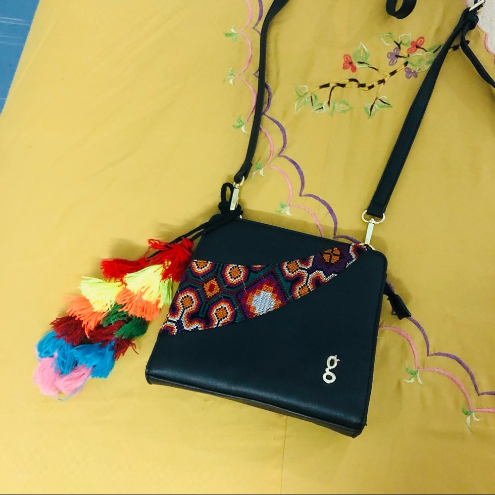 Global desi sling bag ethnic wear - Picture 2 of 16